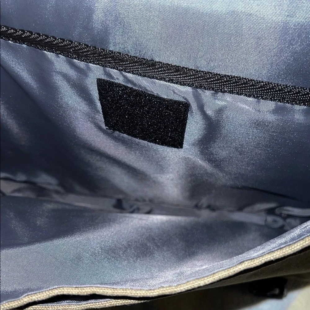 SwissGear Black and Brown Men's Messenger Bag